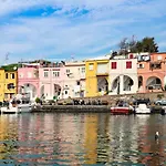 Le Signore By Tizzano House
