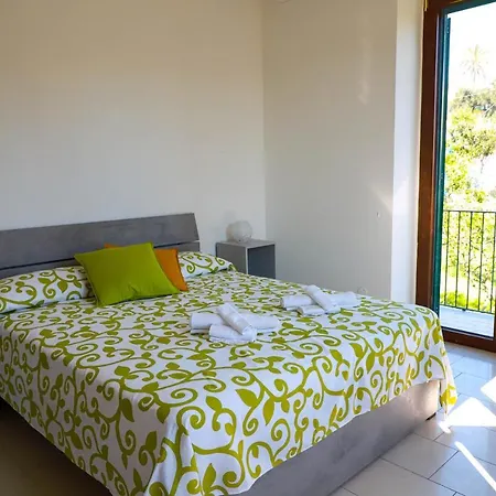 Le Signore By Tizzano House Casa vacanze *