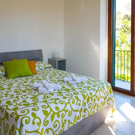 Le Signore By Tizzano House Nyaraló
